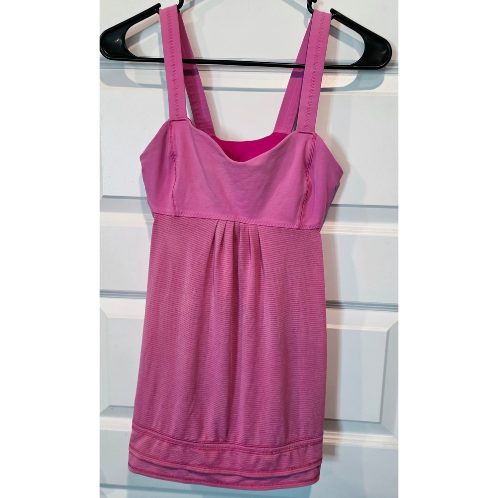 Lululemon No Limits Tank Top Women 6 Pink Striped Luxtreme Yoga Gym Athletic